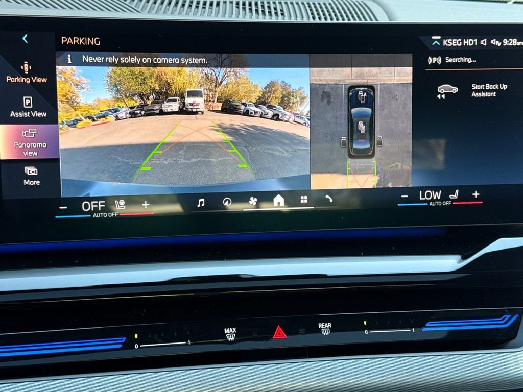 Used 2026 BMW 530i xDrive w/ M Sport Package AWD/4WD image 26
