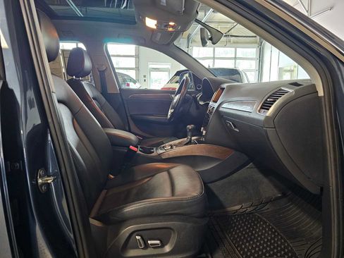 Used 2016 Audi Q5 2.0T Premium Plus w/ Technology Package AWD/4WD image 10