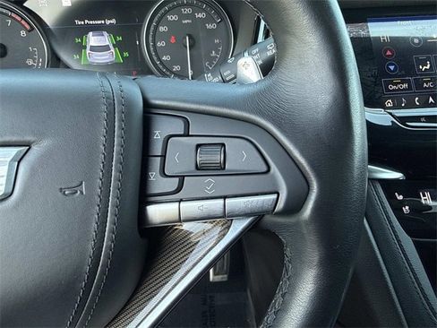 Used 2021 Cadillac XT6 Sport w/ Platinum Package image 27