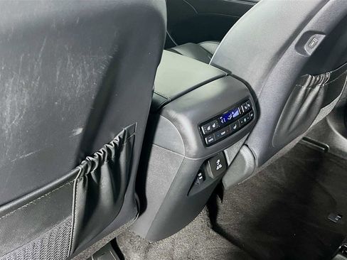 Used 2023 Hyundai Palisade Limited image 25