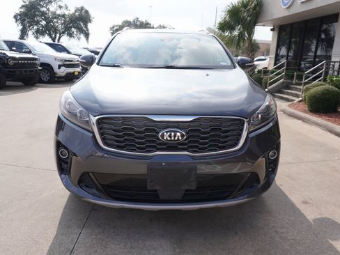 Used 2020 Kia Sorento EX image 2