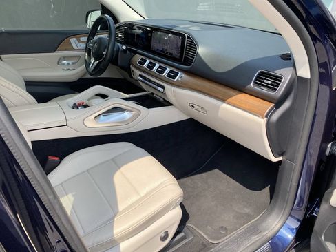 Used 2021 Mercedes-Benz GLE 350 4MATIC w/ Premium Package image 36