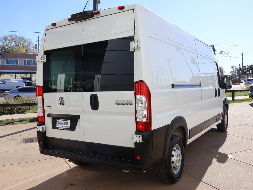 Used 2023 RAM ProMaster 2500 FWD image 7