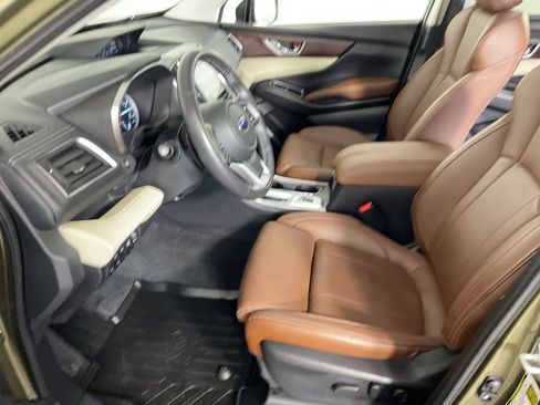 Used 2022 Subaru Ascent Touring AWD/4WD image 19