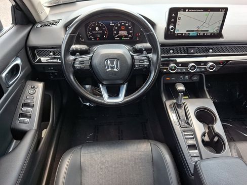 Used 2023 Honda Civic Touring image 11