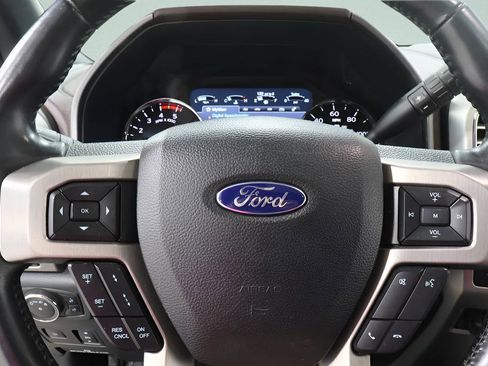 Used 2017 Ford F350 Platinum w/ Platinum Ultimate Package image 12