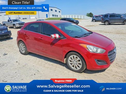 Used 2017 Hyundai Elantra GT image 5
