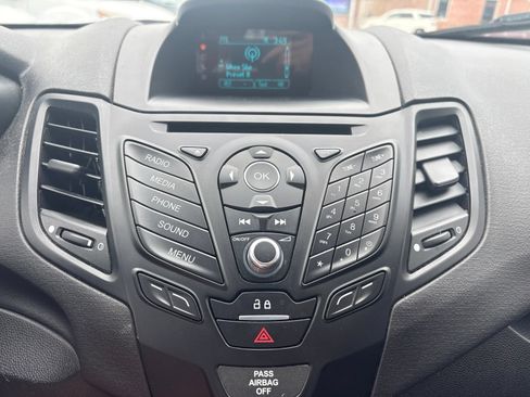 Used 2017 Ford Fiesta SE FWD image 19
