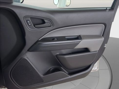 Used 2015 Chevrolet Colorado 2WD Extended Cab image 17