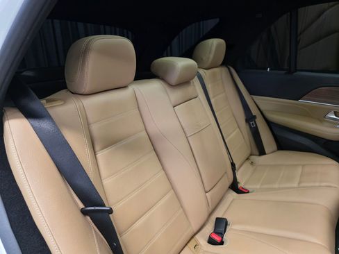 Used 2024 Mercedes-Benz GLE 350 4MATIC image 57
