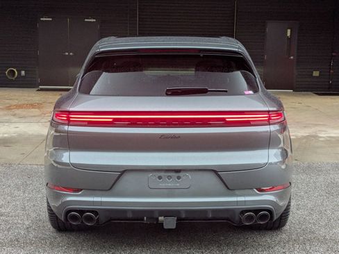 New 2026 Porsche Cayenne Turbo image 10