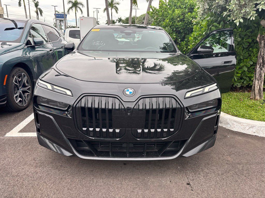 Used 2024 BMW 740i w/ Premium Package RWD image 9
