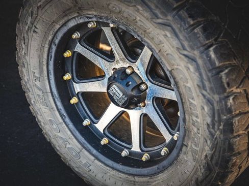 Used 2011 Ford F150 FX4 w/ FX Luxury Pkg image 14