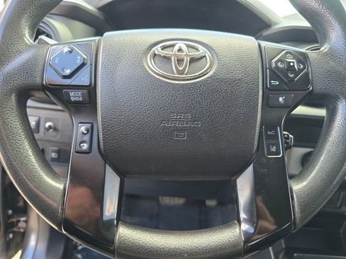 Used 2021 Toyota Tacoma SR AWD/4WD image 36