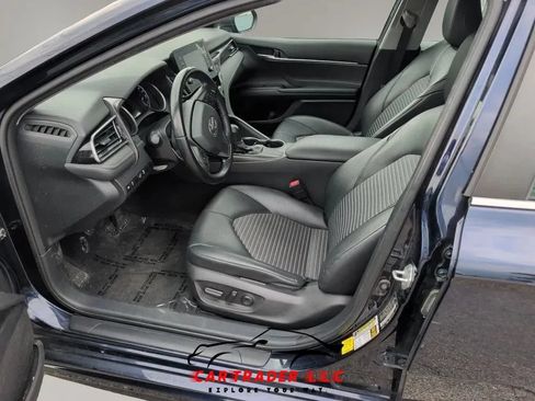 Used 2021 Toyota Camry SE FWD image 19