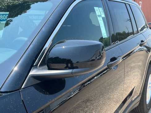 New 2025 Jeep Grand Cherokee Laredo w/ Luxury Tech Group I image 14