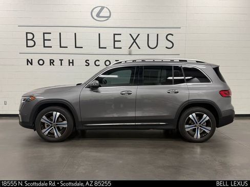 Used 2023 Mercedes-Benz EQB 300 300 image 7