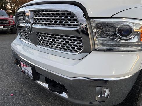 Used 2013 RAM 1500 Laramie w/ Convenience Group image 12