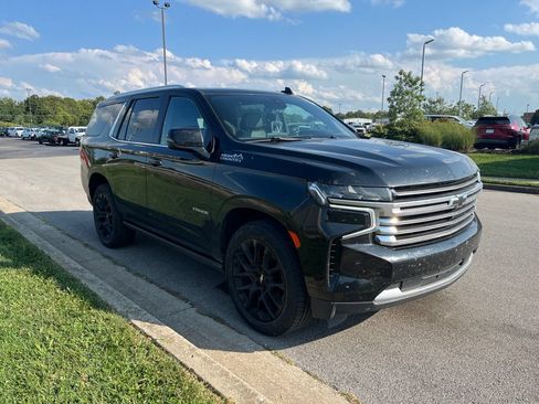 Used 2022 Chevrolet Tahoe High Country AWD/4WD image 2