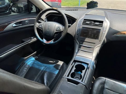 Used 2013 Lincoln MKZ AWD image 14