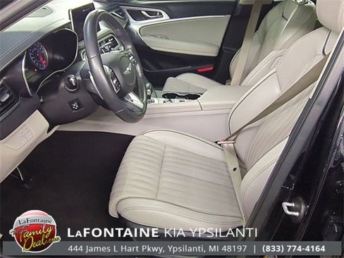 Used 2020 Genesis G70 3.3T image 12