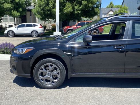 Certified 2021 Subaru Crosstrek 2.5i Sport w/ Moonroof Package AWD/4WD image 2