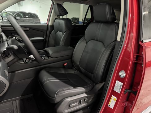 New 2026 Honda Pilot Touring image 25