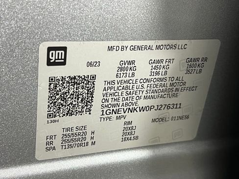 Used 2023 Chevrolet Traverse High Country image 41