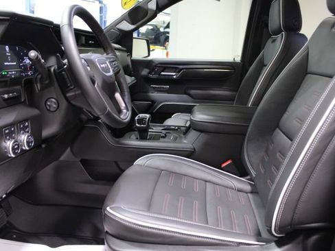 Used 2025 GMC Sierra 1500 AT4X AWD/4WD image 21