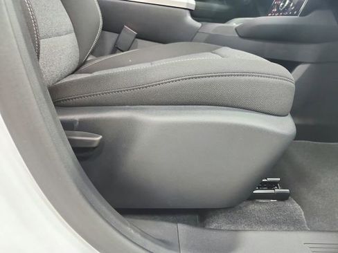 New 2026 GMC Terrain Elevation w/ Technology Package II FWD image 36