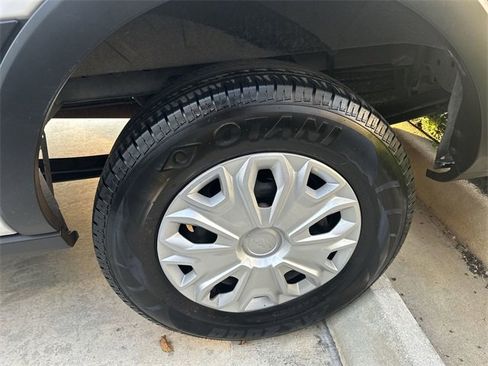 Used 2023 Ford Transit 350 XLT image 19