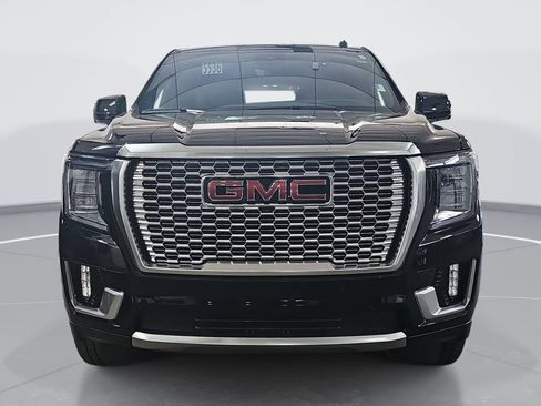 Used 2024 GMC Yukon Denali w/ Denali Reserve Package AWD/4WD image 10