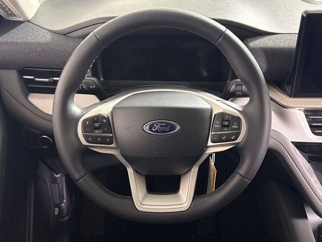New 2026 Ford Explorer Active AWD/4WD image 16
