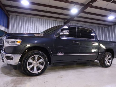 Used 2020 RAM 1500 Limited image 1