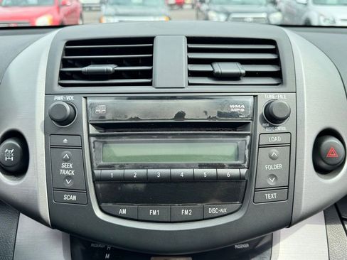 Used 2007 Toyota RAV4 Sport AWD/4WD image 3