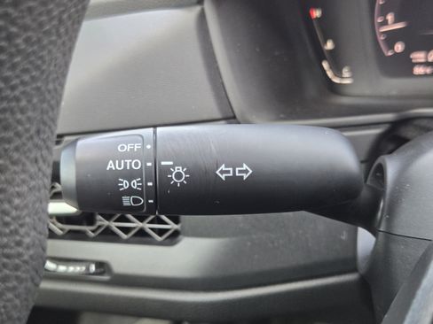 Used 2023 Honda Accord EX image 19