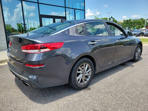 Used 2019 Kia Optima LX FWD image 5