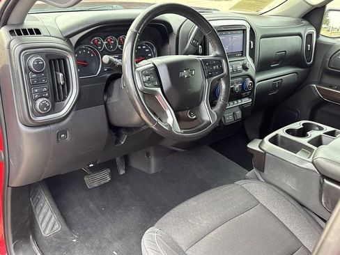 Used 2020 Chevrolet Silverado 1500 LT Trail Boss w/ Convenience Package AWD/4WD image 23