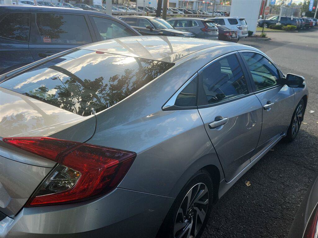 Used 2016 Honda Civic EX image 3