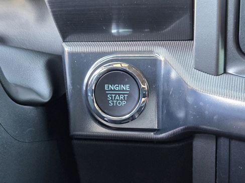 New 2025 Ford F150 Lariat w/ Equipment Group 501A Mid image 23