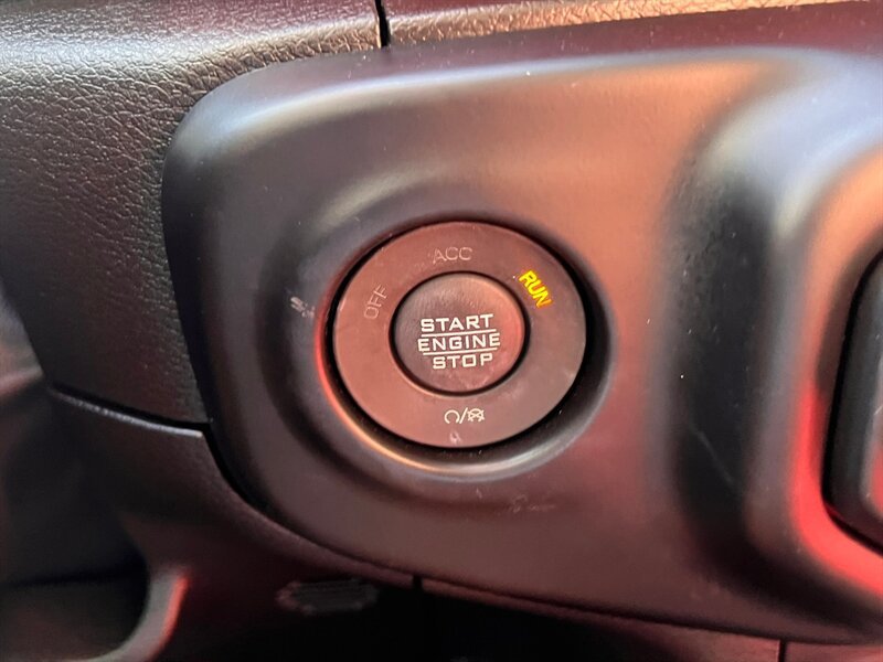 Used 2023 Jeep Wrangler Unlimited Rubicon 392 AWD/4WD image 31