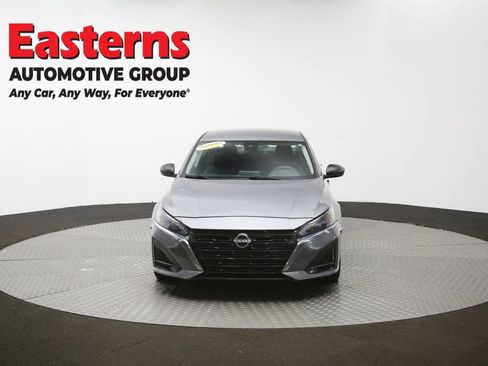 Used 2024 Nissan Altima 2.5 SV FWD image 52