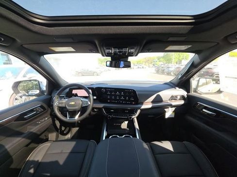 New 2026 Chevrolet Tahoe Premier w/ Sun And Tow Package AWD/4WD image 13