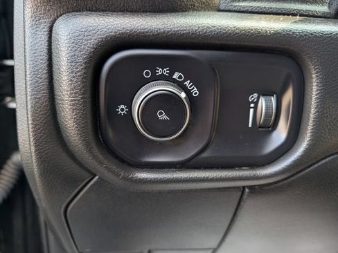 Used 2022 RAM 2500 Big Horn AWD/4WD image 19