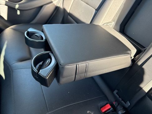 Used 2014 Mercedes-Benz B 250e image 16