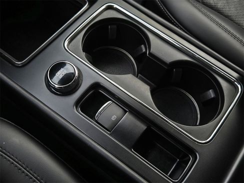 Used 2024 Lincoln Corsair Reserve image 19