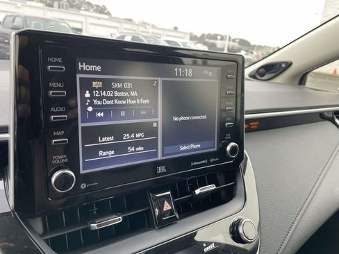 Used 2022 Toyota Corolla XLE image 44