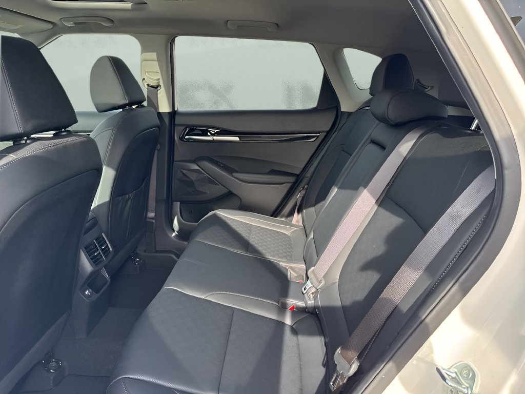 Used 2023 Kia Seltos EX AWD/4WD image 13