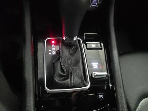 Used 2024 Jeep Compass Limited image 22