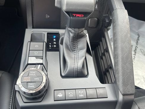 New 2026 Toyota Tacoma TRD Off-Road AWD/4WD image 18